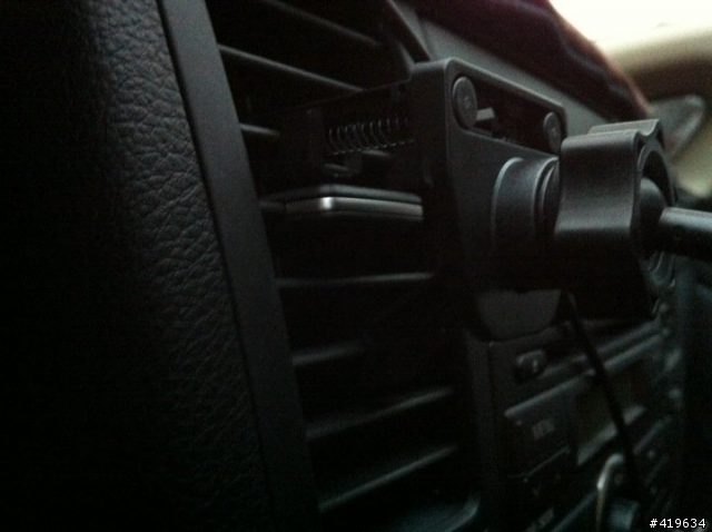 Kensington  IPHONE4 車架 到手勒~