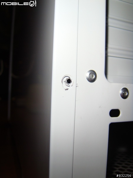 [外行人開箱]-Cooler Master 690 II Advanced WHITE(圖很多)
