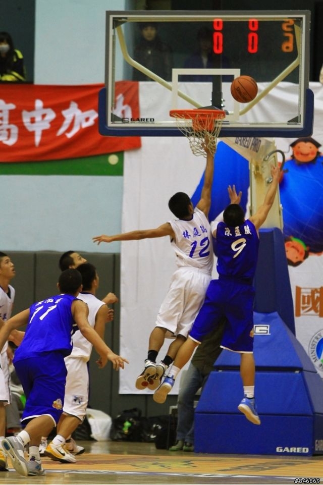 HBL-八強之能仁VS青年<圖多>