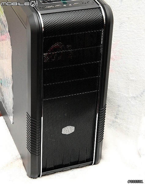 分享技嘉P67A-UD4＋i5-2500K的家CM 690II Advanced