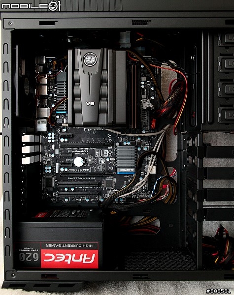 分享技嘉P67A-UD4＋i5-2500K的家CM 690II Advanced