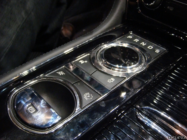 [車展]2011 芝加哥車展 Live 圖(超)多請耐心等待~