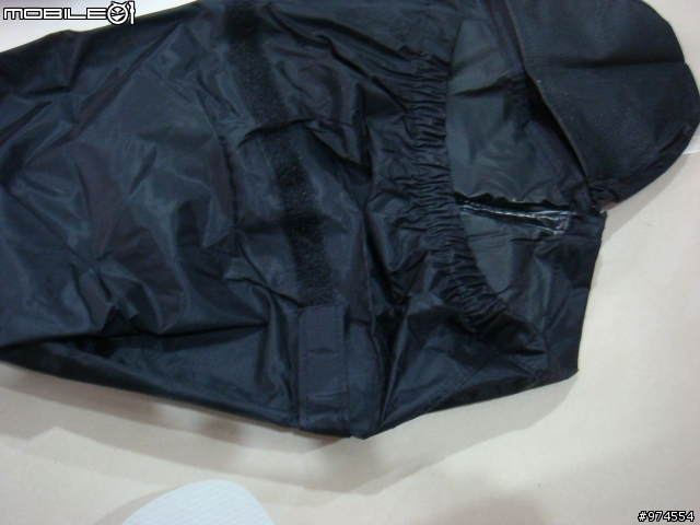 [簡單開箱]老弟的新手裝 SO-1 3/4 + RII 兩件式風雨衣