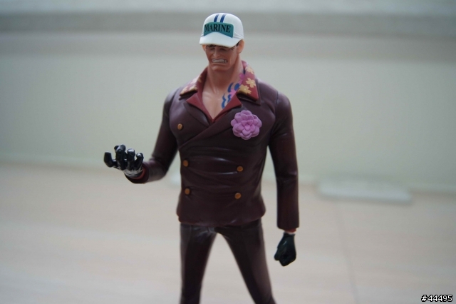 【分享】海賊王 BANDAI 代理版 FIGUARTS ZERO 海軍上將---『赤犬』盃