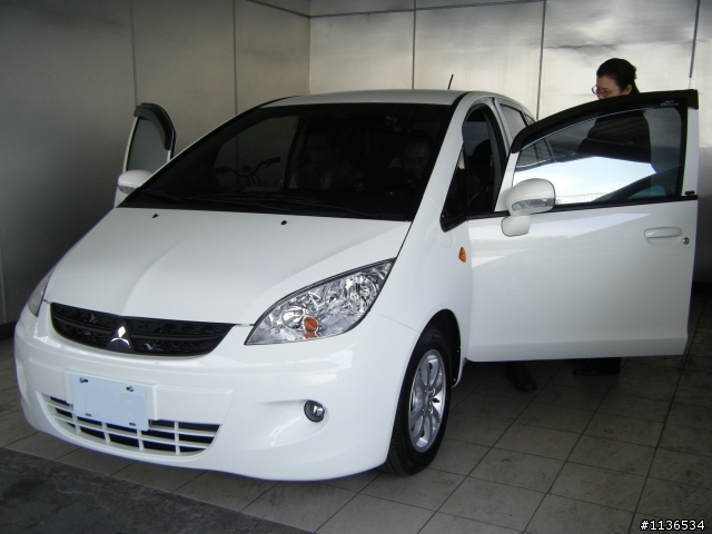 2011小白COLT PLUS開箱嘍!