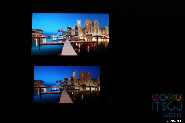 XPERIA ARC屏幕对比诺基亚N8。。。20张高清对比一次看个够。。。