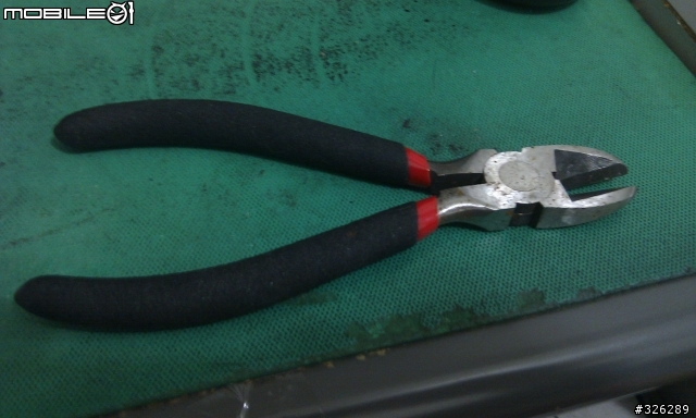 [開箱] Dyson 寵物毛刷頭 & 彎角刷頭