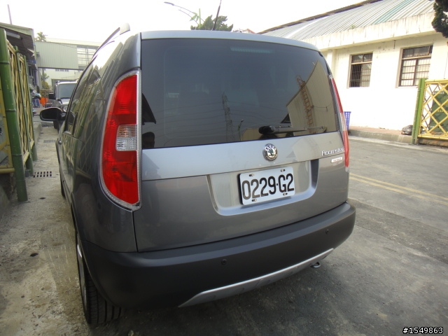 SKODA Roomster scout交車了....