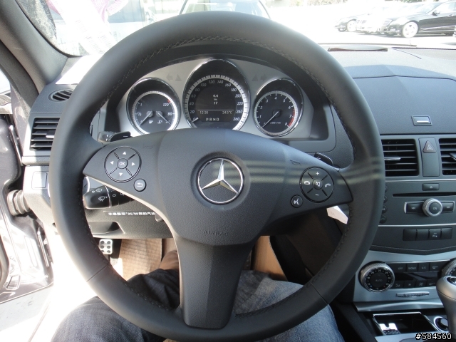 [開箱]M-Benz 2011 C300T AMG(圖超多)
