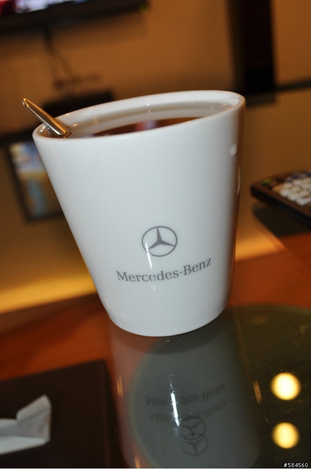 [開箱]M-Benz 2011 C300T AMG(圖超多)