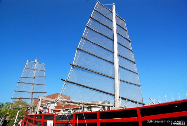 20110226 我跟小路的小旅行-永和淡水  NIKON D80+SIGAMA17-70 DC