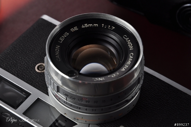 我的第一台"萊卡"canonet QL17  生於1965年 同場現映 canon flash unit J-2 古董閃燈 新增照片canonet QL17  第一捲