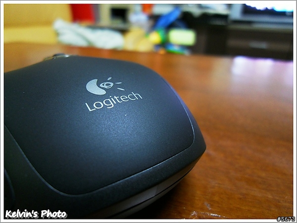 到處都是滑鼠墊-Logitech M905