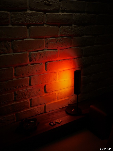 [LED燈DIY安裝開箱] 手癢  自己DIY裝了幾個小燈 還有氣氛檯燈 HOLA買的LUMEOS LED燈