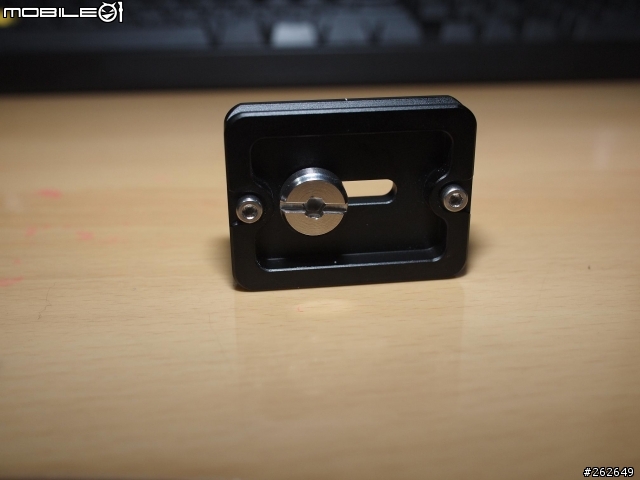 [開箱分享]  百諾 Benro C1690TB0 碳纖腳架連B0 球型雲台