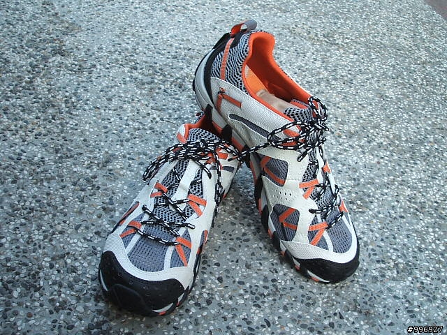 {Keen }Hood River II 和【MERRELL】WATERPRO MAIPO男款水陸兩棲鞋