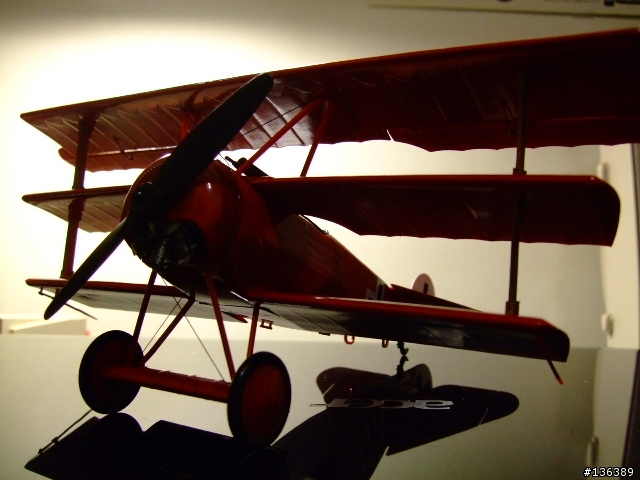 [作品]Fokker DR.I 紅男爵 Revell 1/28 一戰三翼戰鬥機