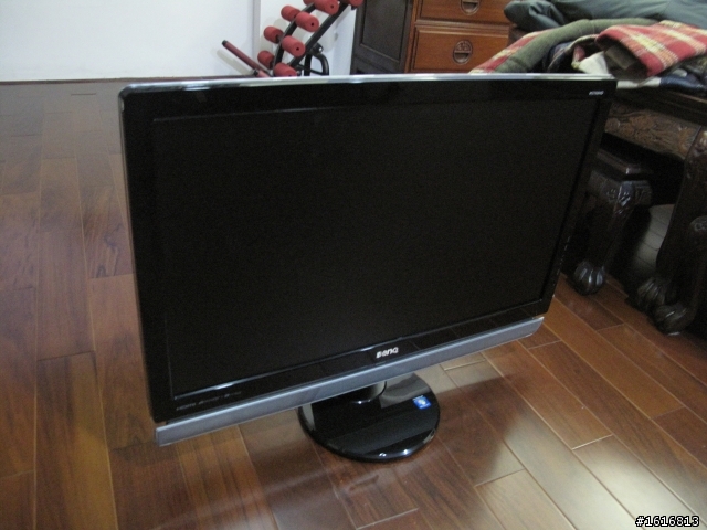 {開箱}BENQ-M2700HD