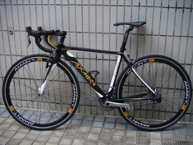 [分享]AXMAN R11 黑金 碳纖維公路車 (2/17新增AMAIN T. RD40SL鋁合金板輪)