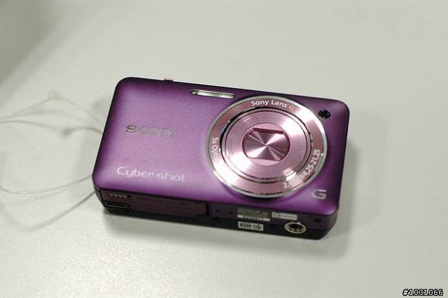 [簡單開箱] SONY DSC-WX5+實際外拍 (心得:應該要抵制SONY... )