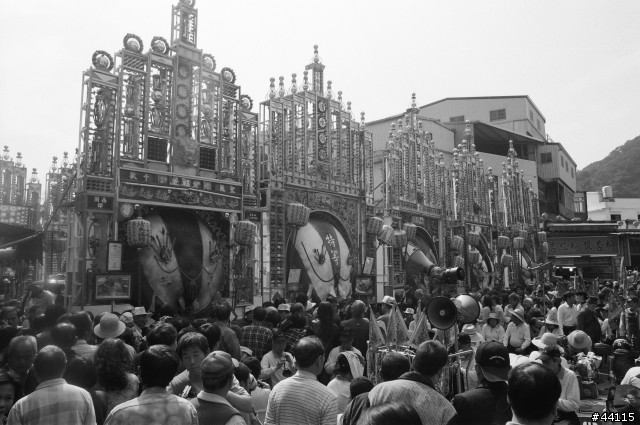 [分享]初六三峽祖師廟神豬~黑白底片
