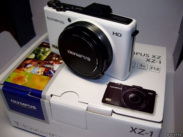[開箱] OLYMPUS XZ-1 白