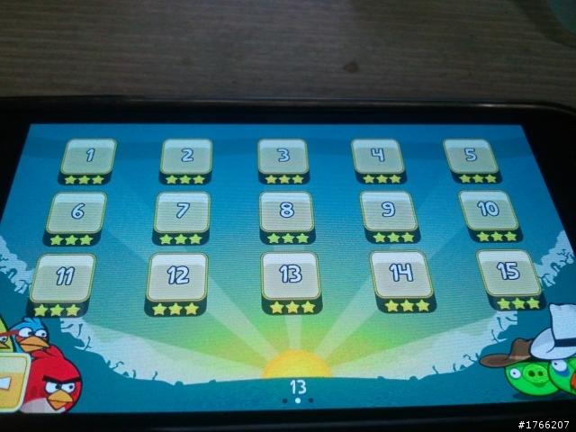如何開啟 angry birds(憤怒小鳥 ) V1.5.1版本的第十四關卡 ?