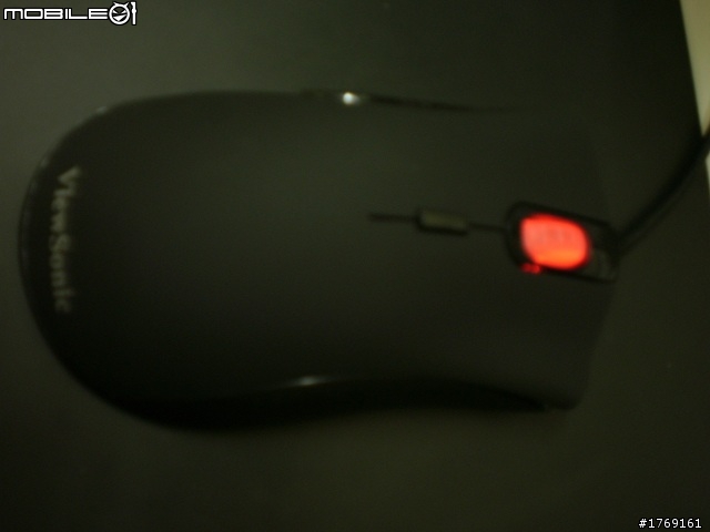 [開箱]  真假死神大對決 ViewSonic MU660