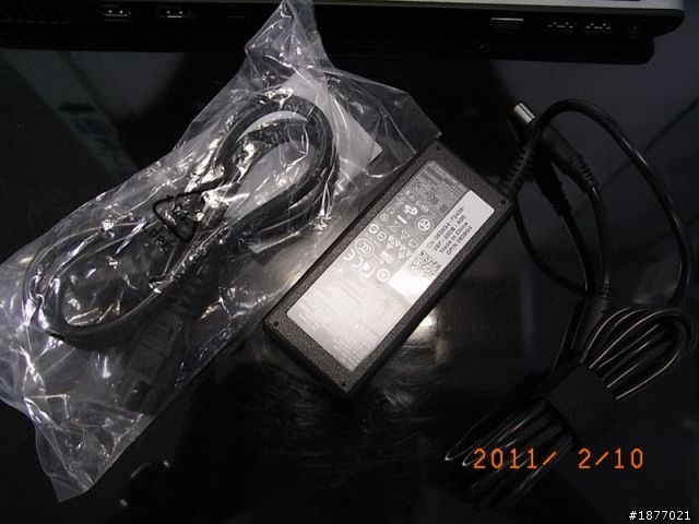 [不專業開箱文]輕薄筆電機種 DELL V130