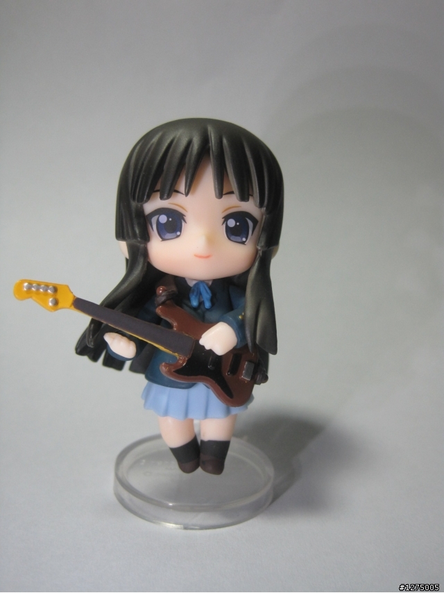[開箱]就愛小黏土人之 K-ON! 輕音部 五人集合(同場加映V家溝來亂~~~)
