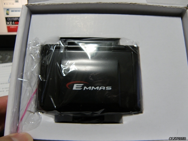 行車紀錄器 Emmas HDC-168 不專業開箱