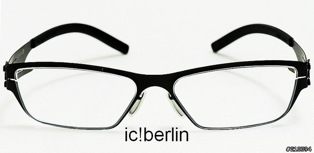 我的 ic!berlin 加碼老婆昨天拿到的黑洞系列