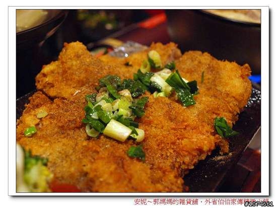 外省伯伯家傳精緻火鍋市府店．一鍋一燒．高雄市政府後．國民市場