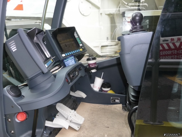 LIEBHERR-1200T吊車上工了 "2/16日新增巨怪躺下照片(拆除)"