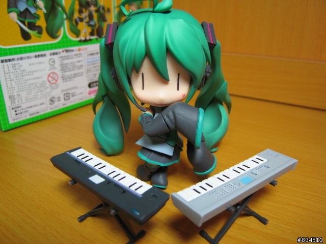 [開箱超劇場] 超可動!!超可愛!!超萌爆的黏土人{ 初音ミク }__HMO版