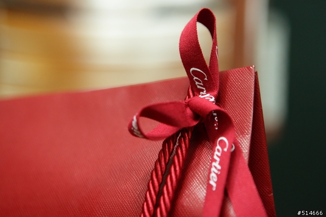 民國100年1月1日的台北101之願 -- Cartier "Trinity" 對戒