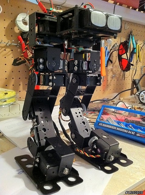 雙足機-偵查者 [SCOUT]