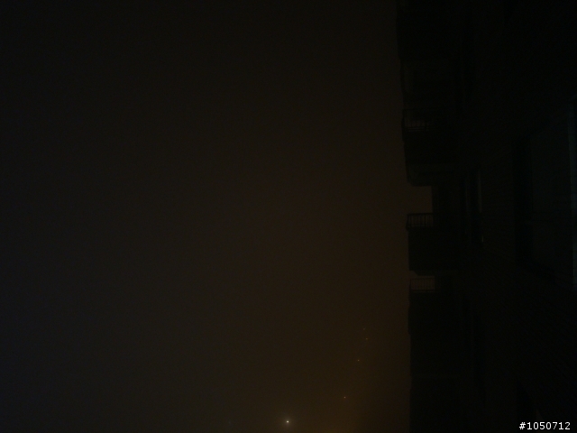 桃園午夜起濃霧