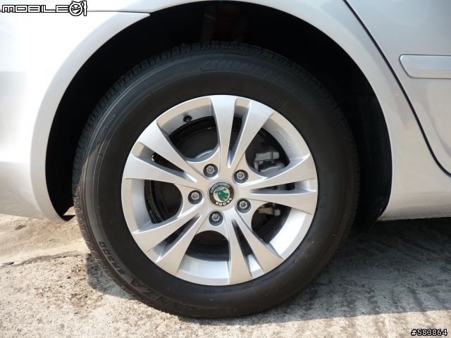 2011.1.17牽新車skoda octavia combi 1.8tsi 補開箱（圖多傷眼請包含）
