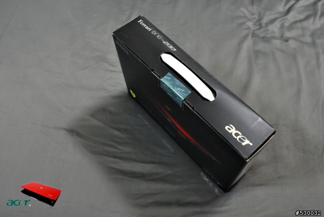 我把 Acer Ferrari One 當作藝術收藏品 ...