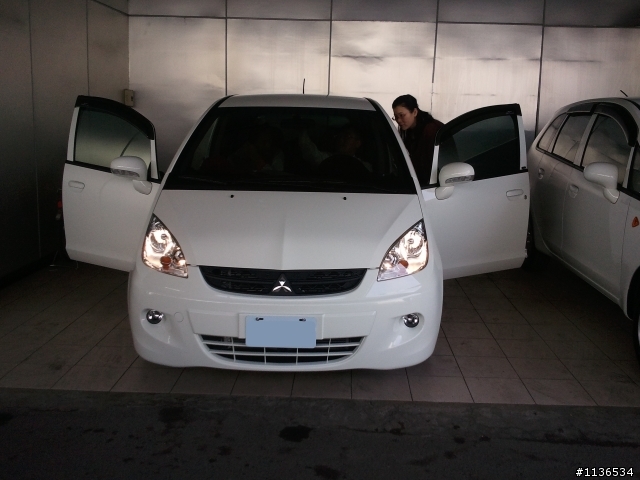 2011小白COLT PLUS開箱嘍!