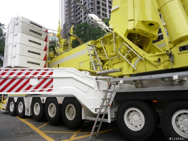 LIEBHERR-1200T吊車上工了 "2/16日新增巨怪躺下照片(拆除)"