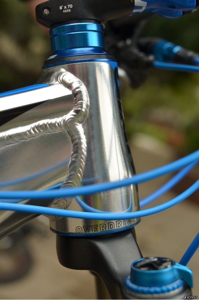 [分享]大輪子給我截然不同的新感受 2011 Giant Anthem X 29er(二奶兒)