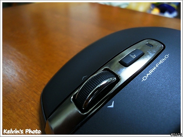 到處都是滑鼠墊-Logitech M905