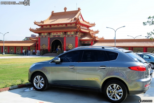 過新年買福袋抽中Luxgen SUV、BMW123d，祝大家一樣好手氣。