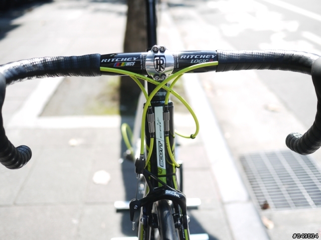[7.3kg] 閃電CR1 SCOTT 碳纖公路車登場。