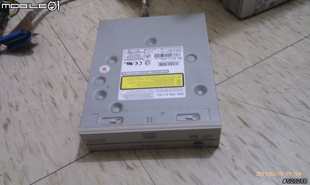 [分享]幫電腦換新衣服，降低噪音及灰塵