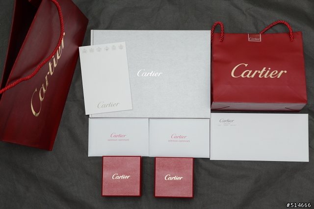 民國100年1月1日的台北101之願 -- Cartier "Trinity" 對戒