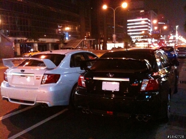 黑色 2011 STI Sedan 簡易開箱
