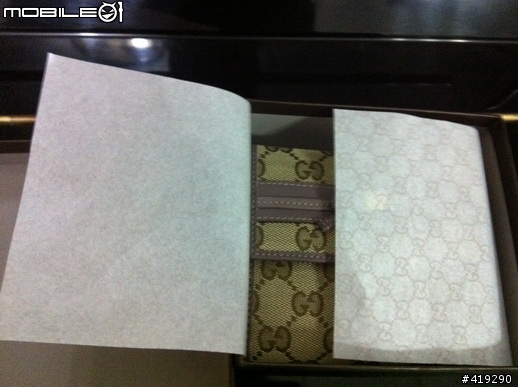 [分享] Gucci Mayfair 2011 春夏款~中短夾
